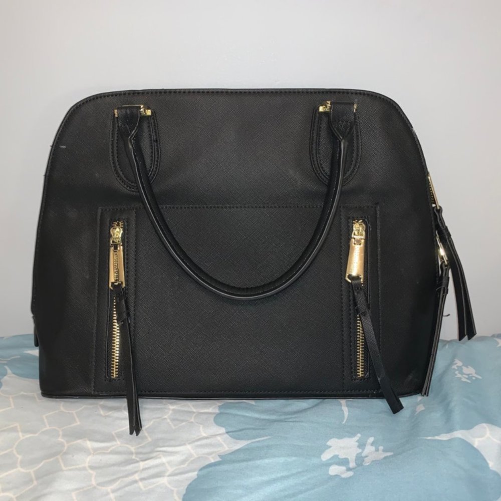 Large Steve Madden purse - Picture 2 of 4
